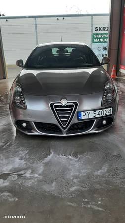 Alfa Romeo Giulietta 2.0 JTDM 16V - 8