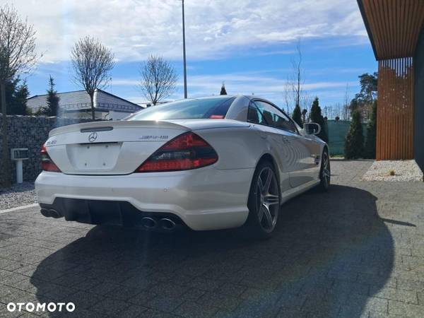 Mercedes-Benz SL 63 AMG - 8