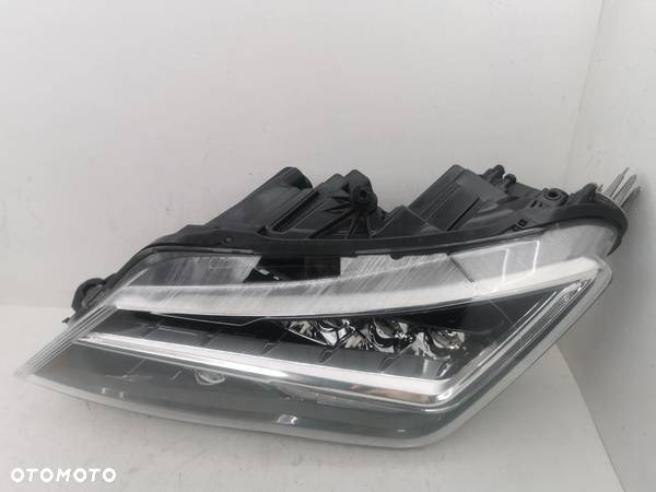 Lampa przód Seat Toledo 4 IV Full Led 90122468 6JB941007C  przednia - 4