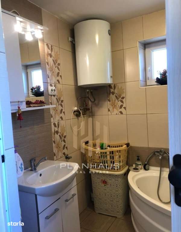 De vânzare: Casă cu livadă – sat Odești, comuna Băsești, jud. - Imagine principală: 5/9