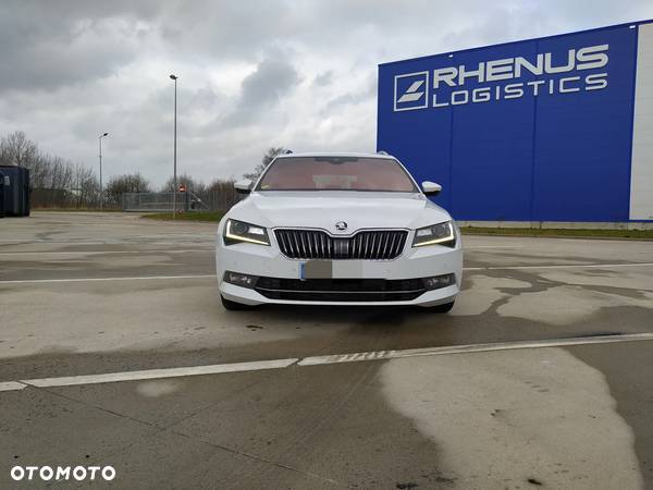 Skoda Superb 2.0 TDI 4x4 L&K DSG - 5