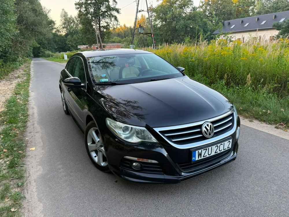 Volkswagen Passat CC 2.0 TDI DPF 4Mot DSG 2011