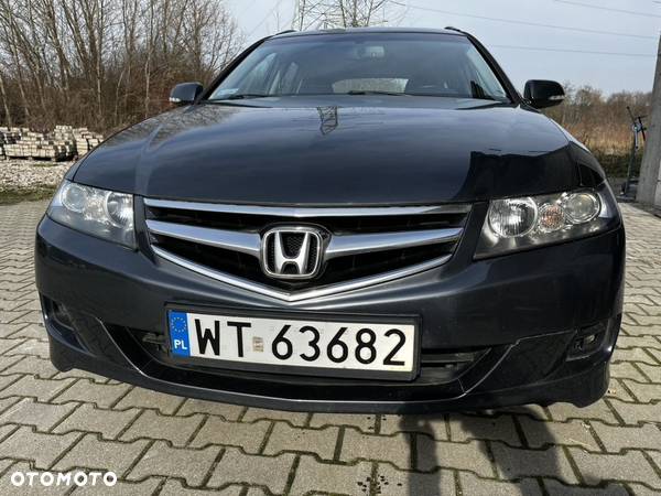 Honda Accord - 16