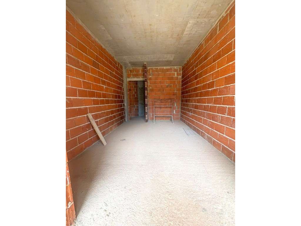 Apartamento T3 novo com garagem individual-5