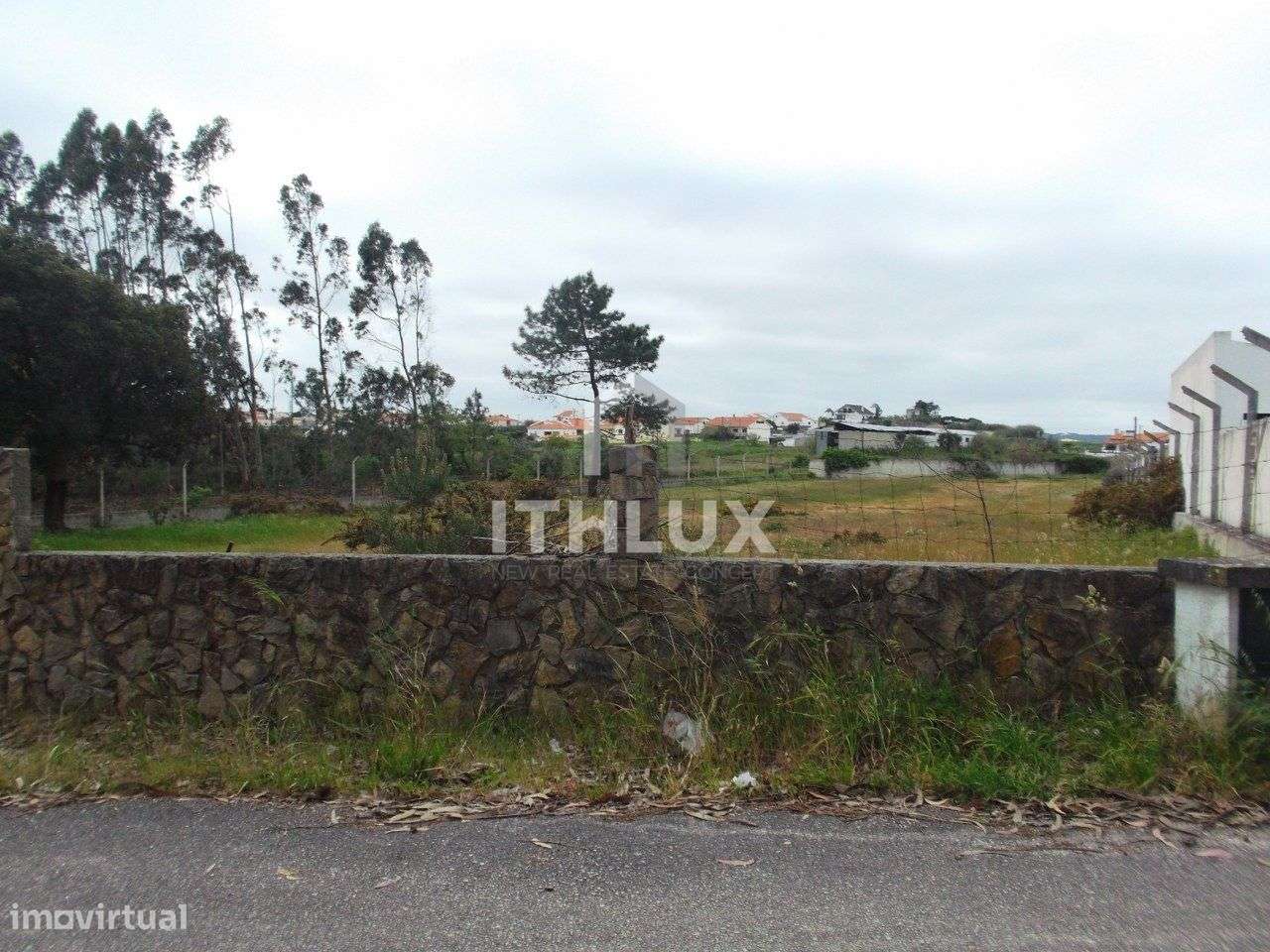 Terreno para Construção | 2.285 m² | Excelente Localização na Região O-3