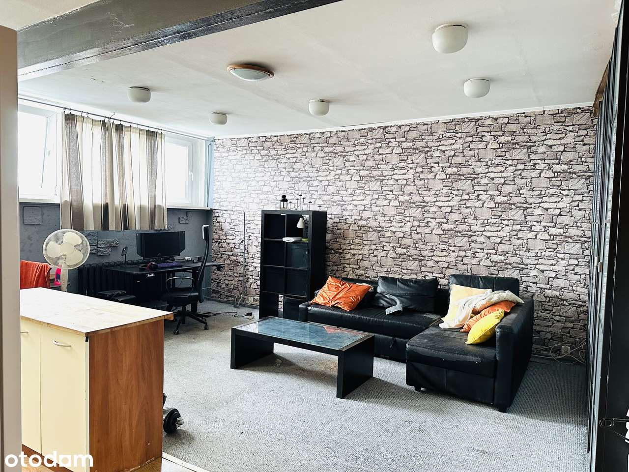 2 Pokojowe mieszkanie na Ratajach - z dużym salonem-2