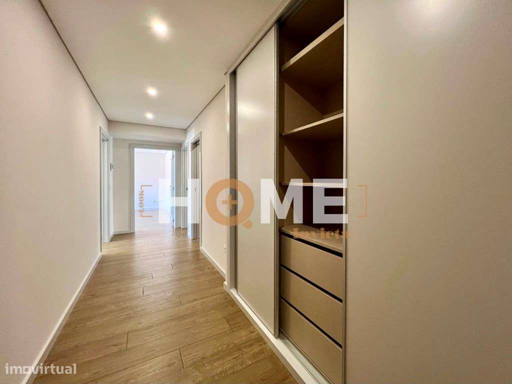 EXCELENTE Apartamento T3 NOVO | em plena Av. da Boavista-13