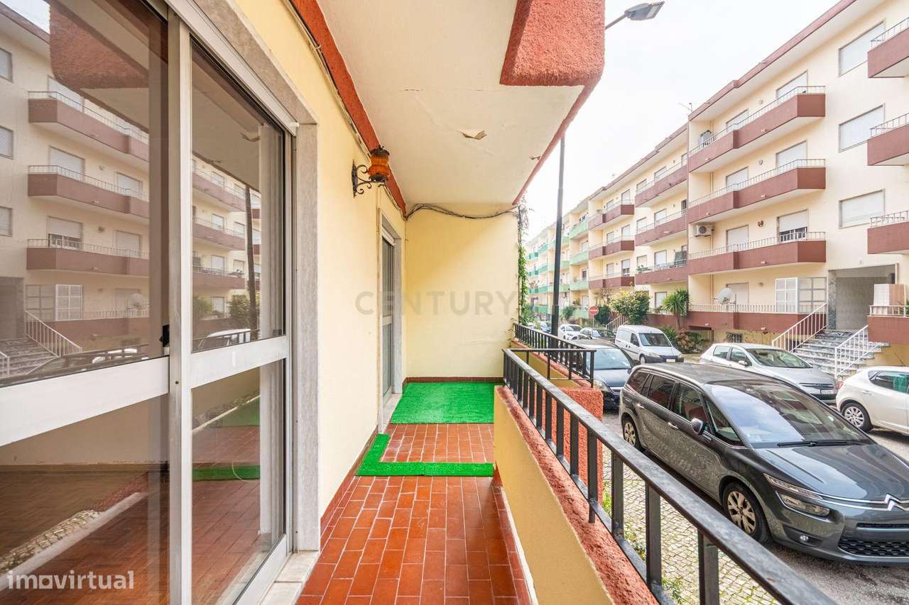 T3 familiar com boas áreas em zona calma do Entroncamento - Grande imagem: 5/20