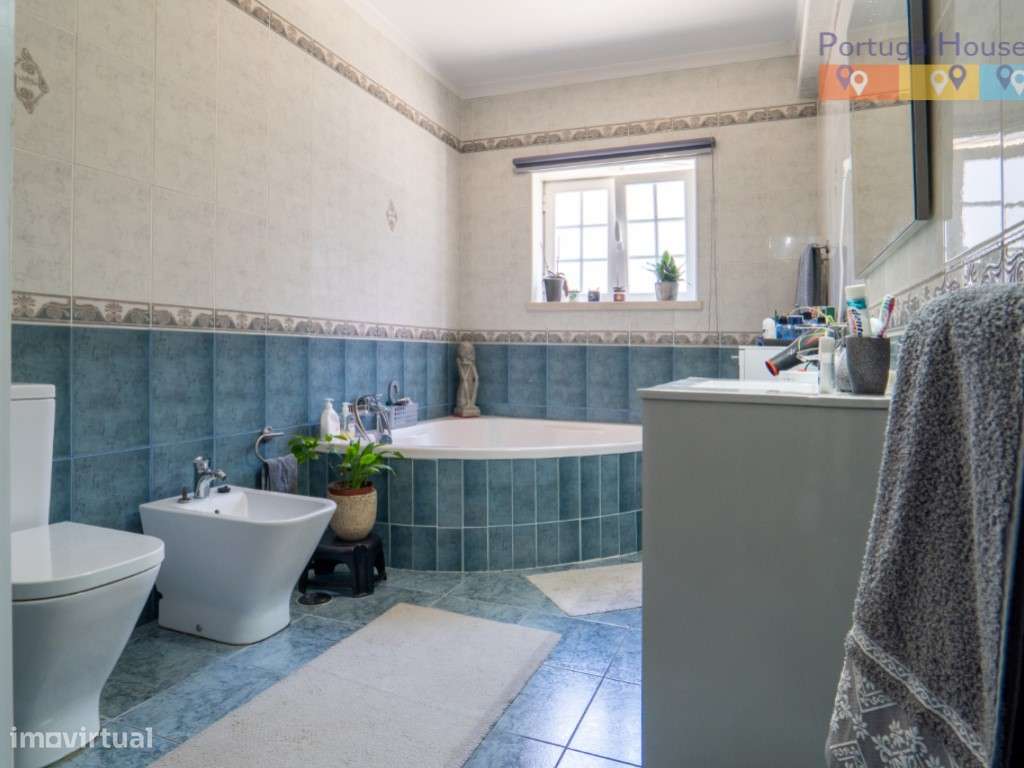 Moradia independente T3 com anexo T2 e 5.000 metros de terreno.-21