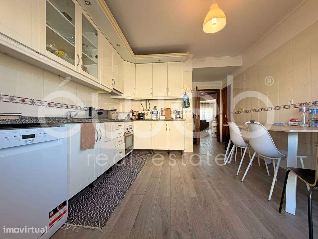 Apartamento T3, Urbanização Porto Belo, Porto Alto-12