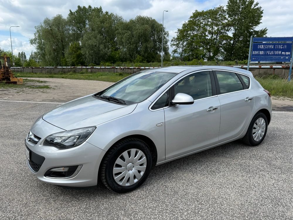 Opel Astra J 1.4 Turbo Active 2013