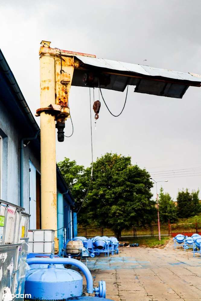 Budynek użytkowy na obrzeżach Opoczna-13