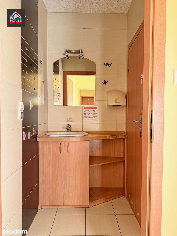 Lokal usługowo-biurowy | Witryna I 2 poziomy-11