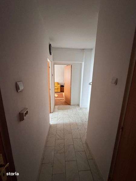 Vand Garsoniera comfort 1 in zona Ceangai, Deva - Imagine principală: 5/7