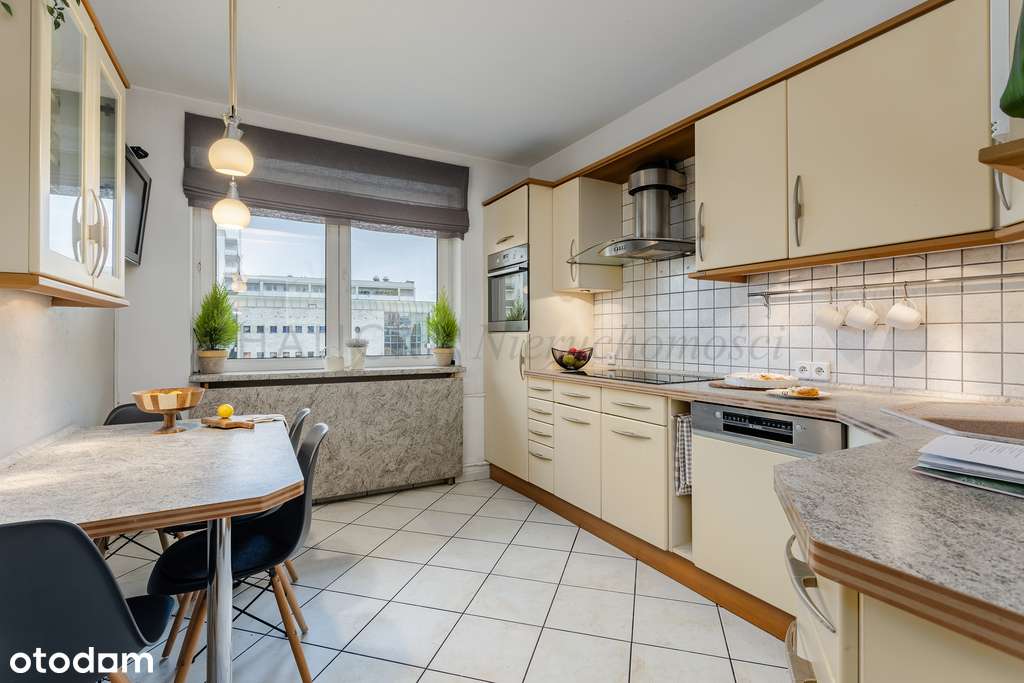 Dwupoziomowe, taras, ogród, 2 garaże w cenie-12