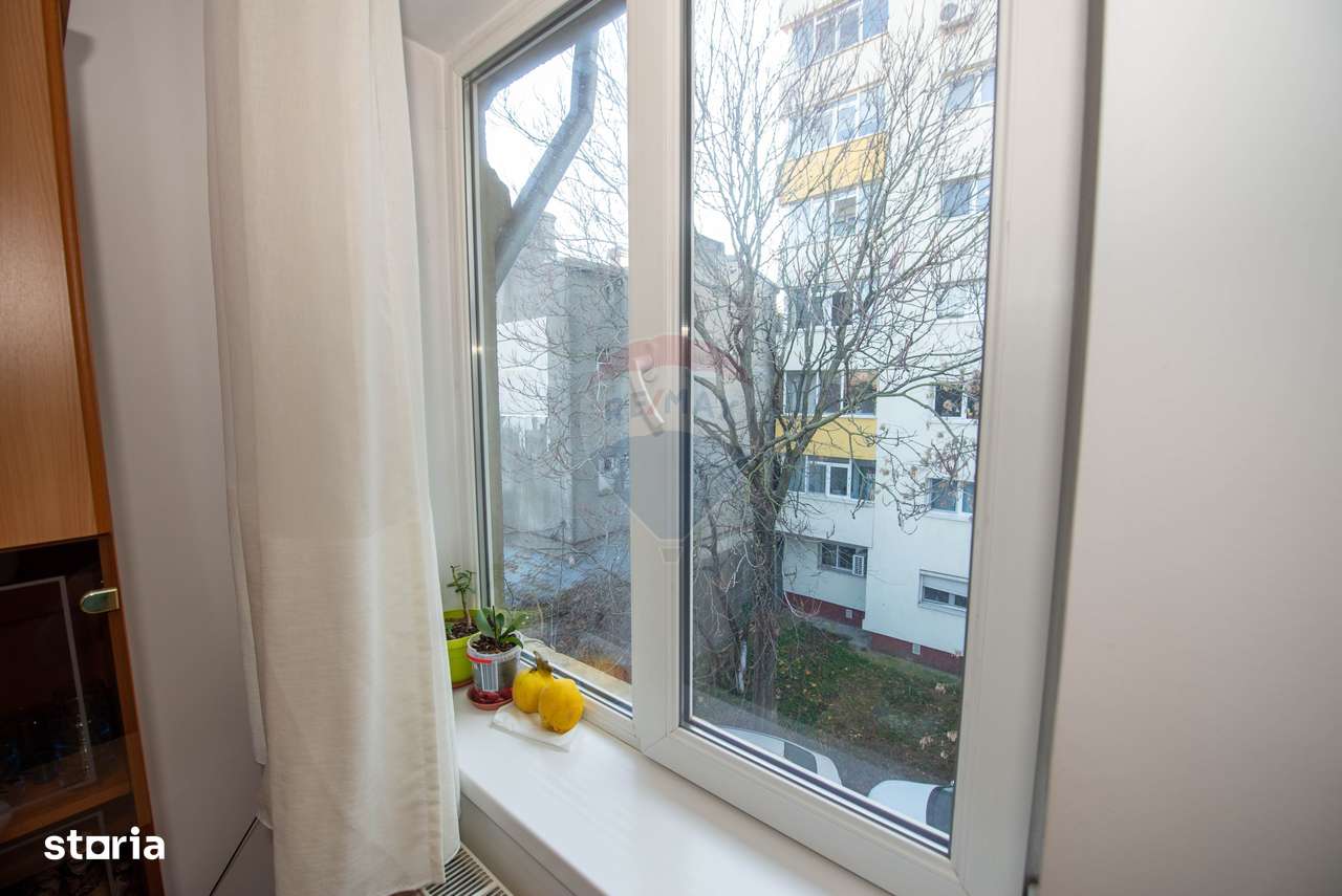 Apartament cu 2 camere de vanzare zona Turda Strada Stefan Stoika-18
