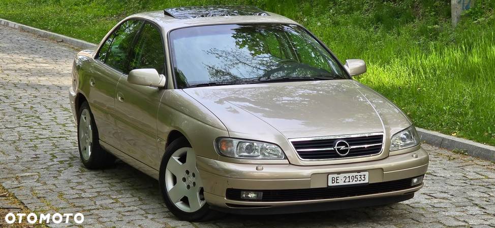 Opel Omega 3.0 Executive - 1