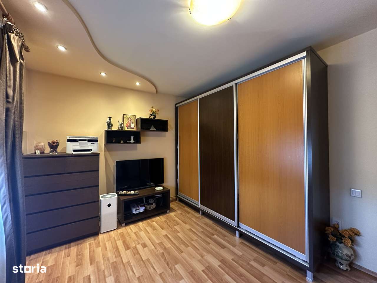 Ag imobiliara VIGAFON vinde casa 3 camere Paltinis-Ienachita Vacarescu - Imagine principală: 5/14