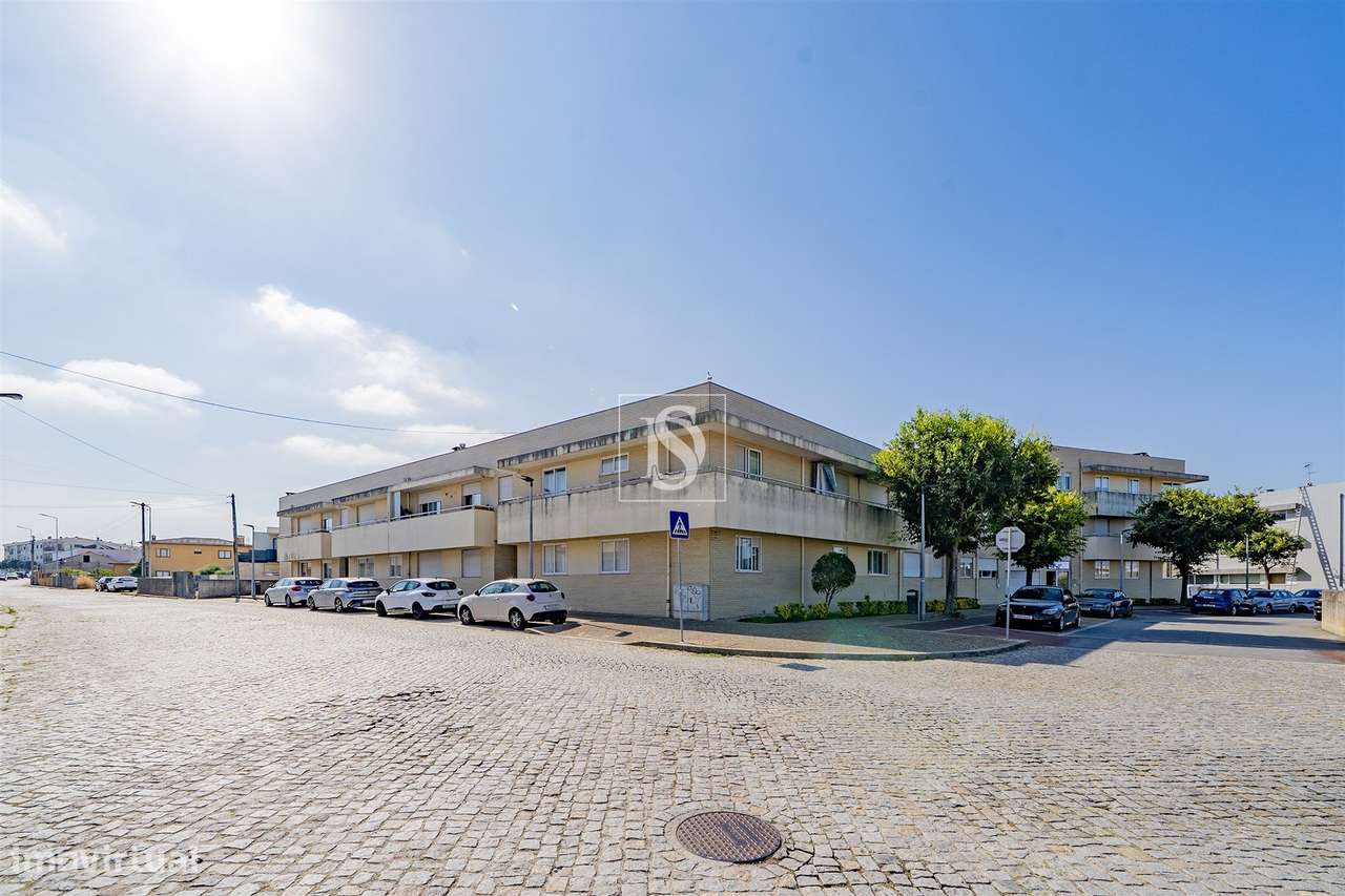 T2+1, Remodelado, com Garagem Fechada, a 1,2 km da Praia — Vila do Con-38