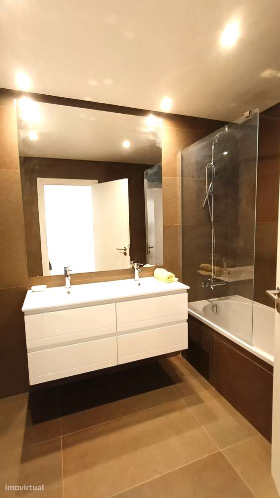 T3 NOVO Montijo com Parqueamento e Arrecadação | 168 M2 | Disponível-15