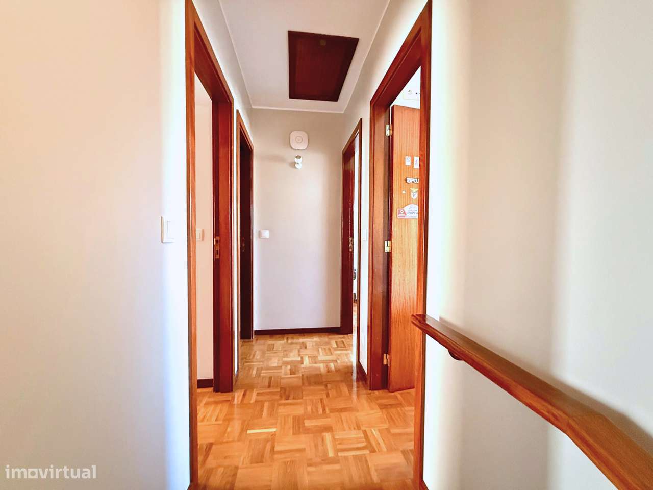 Moradia T3 geminada com jardim em Santa Marta-12