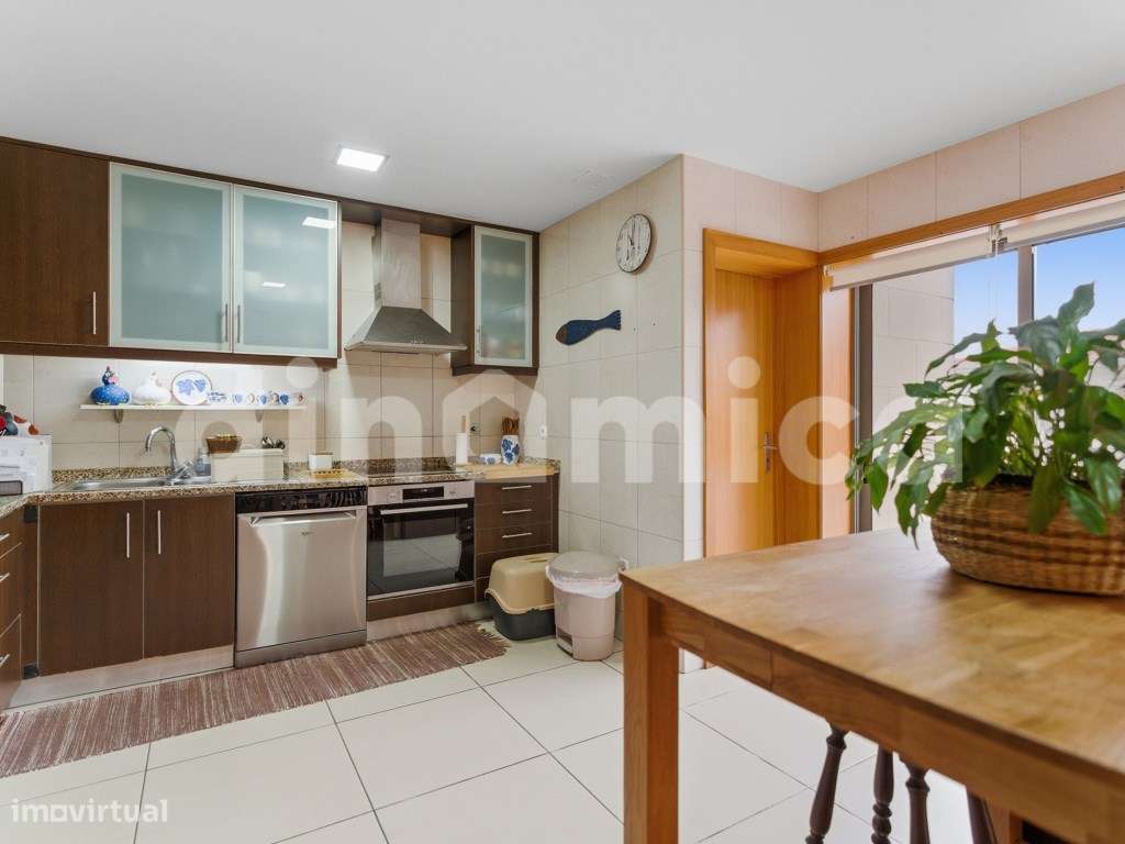 T3 com terraço - Seide S. Paio - Grande imagem: 5/36