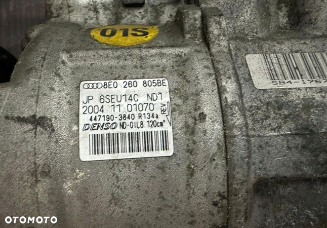 SPRĘŻARKA KLIMATYZACJI AUDI A4 B7 3.0 8E0260805BE - 2