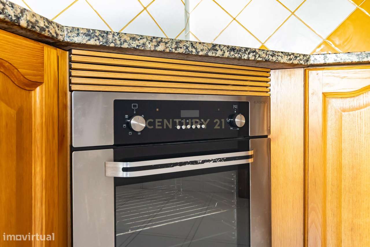 Apartamento T3 Vale do Cobro-11
