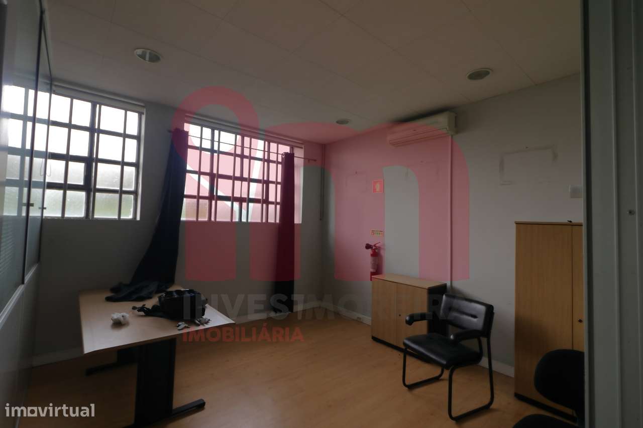 Armazém  Arrendamento em Lordelo,Guimarães - Grande imagem: 4/13