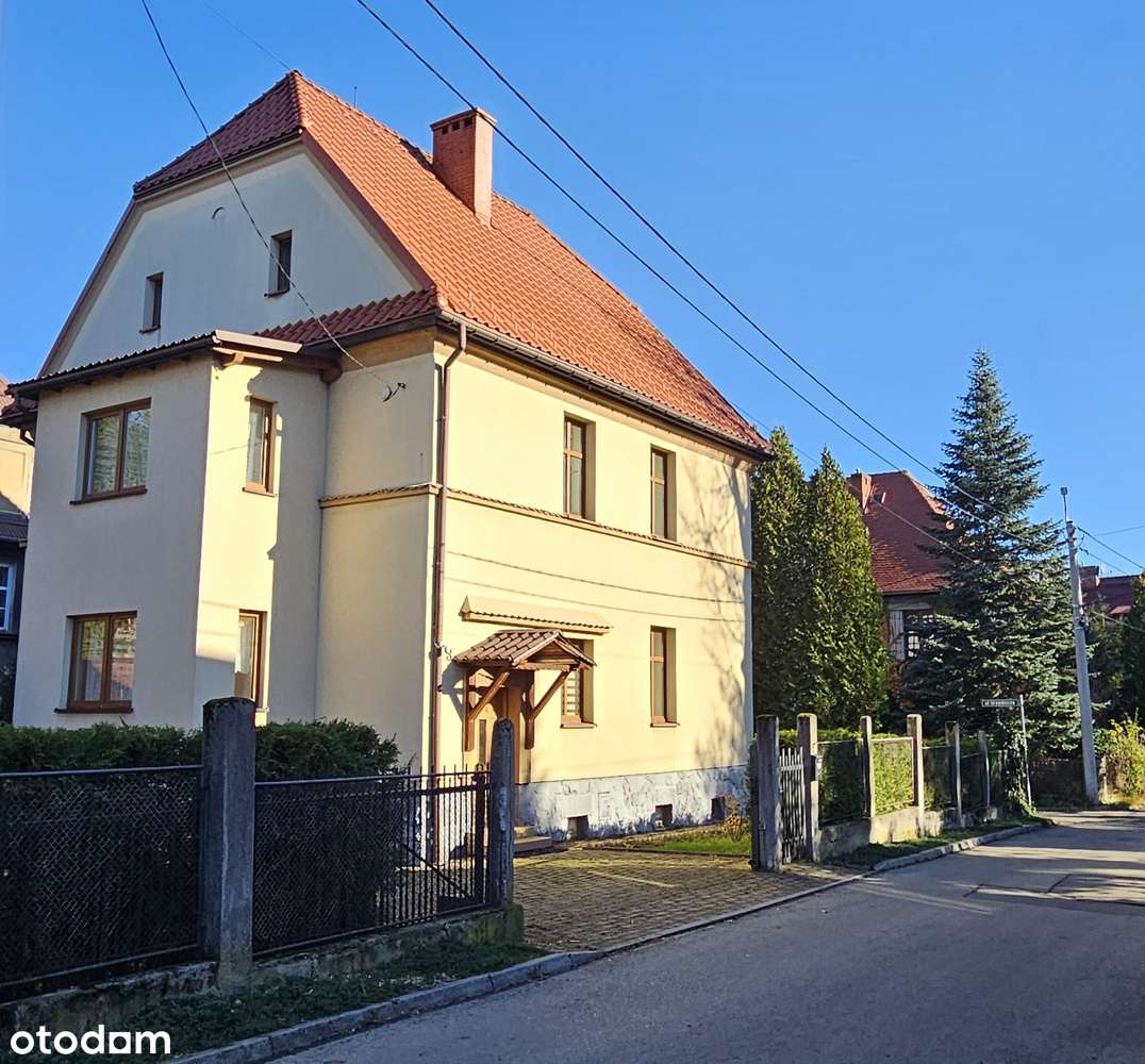 Przedwojenny dom z klimatem w centrum Bielska-Białej,   2 mieszkania - Pełny obrazek: 2/20