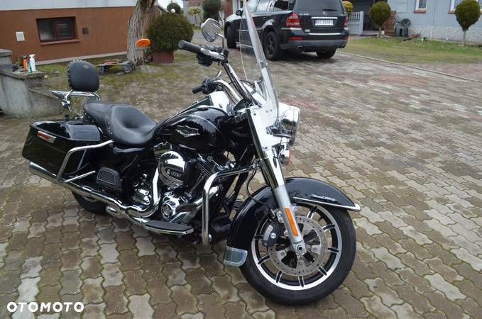 Harley-Davidson Touring Street Glide - 7