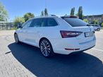 Skoda Superb 2.0 TDI 4x4 L&K DSG - 3