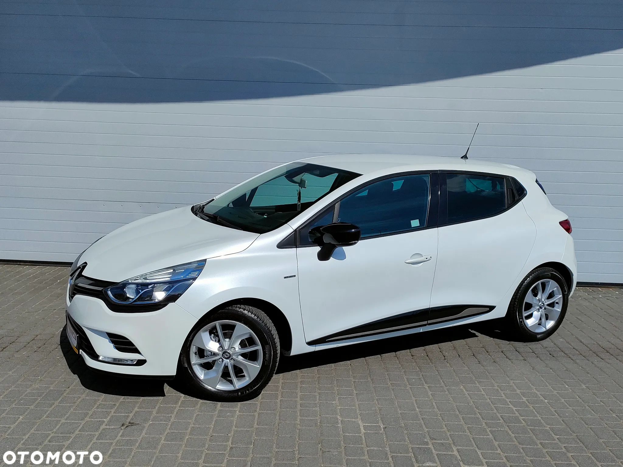 Renault Clio dCi 90 EDC Limited - 2