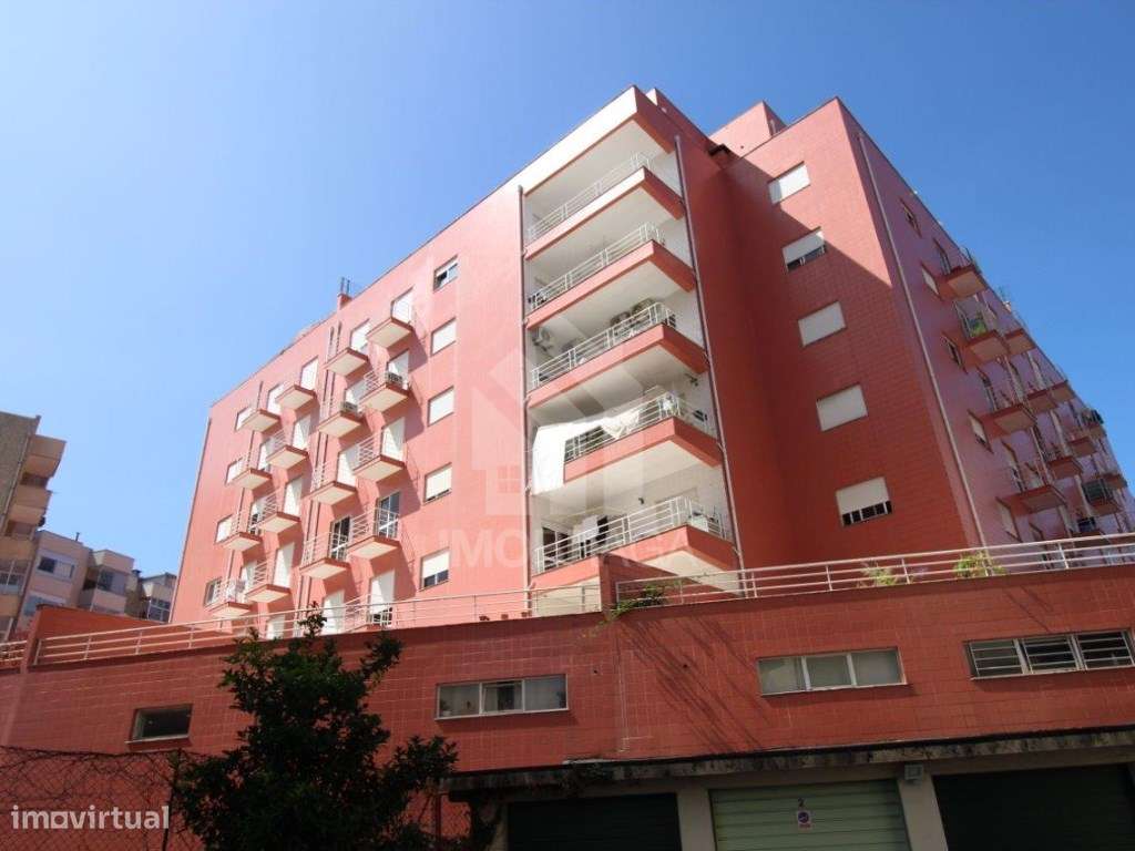 VENDA | APARTAMENTO T2+1 | S. VÍTOR | BRAGA-0