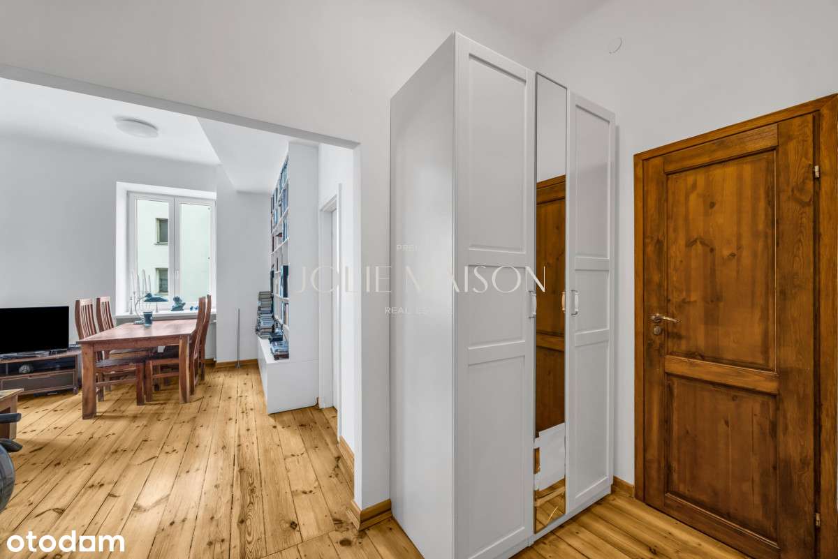 Wysokie w kamienicy z 1937r., klimatyzacja, balkon-11