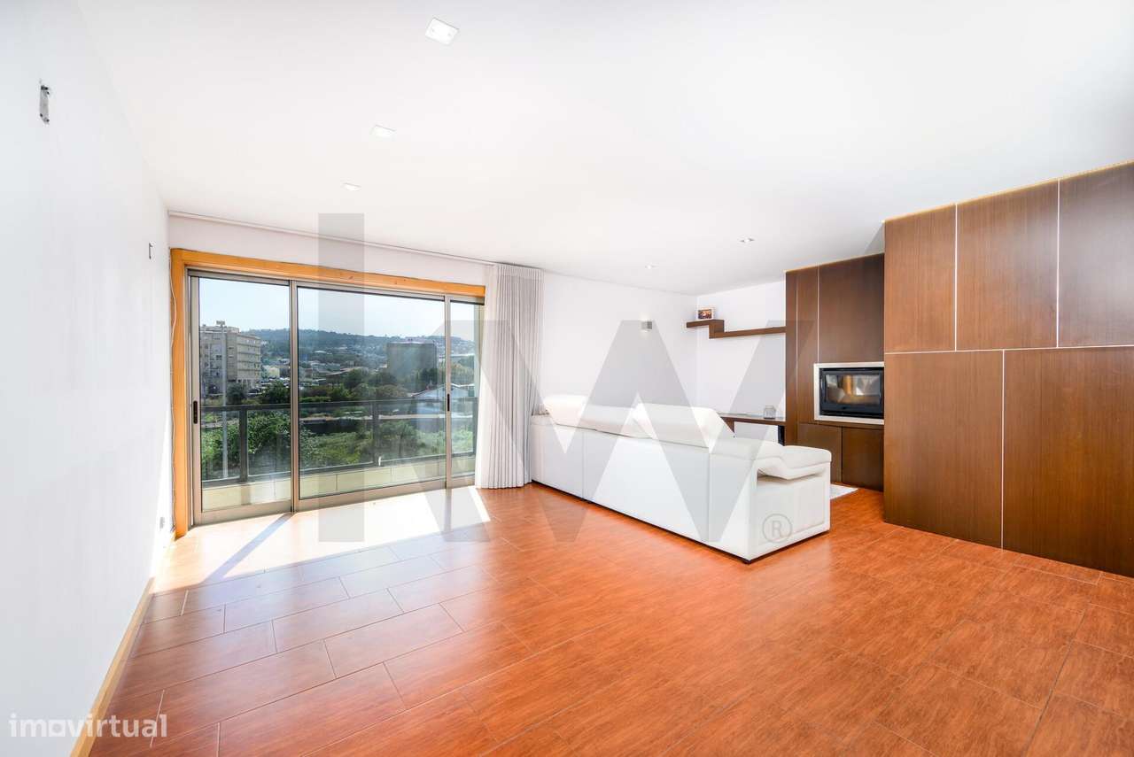 Apartamento T2+1 no centro de Valongo | 2 Frentes-7