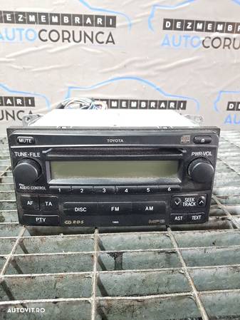 Cd player Toyota Hilux 2005 - 2010 (673) PZ4760021000 - 1