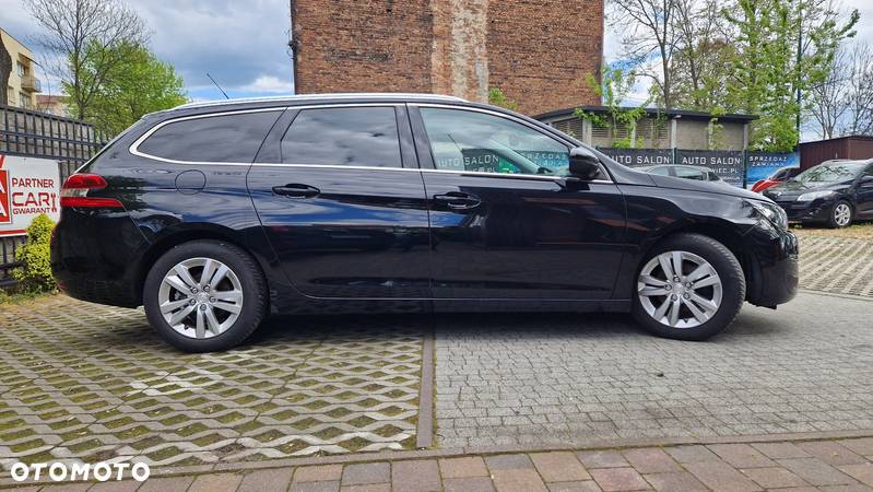 Peugeot 308 SW 1.6 BlueHDi Allure S&S - 14