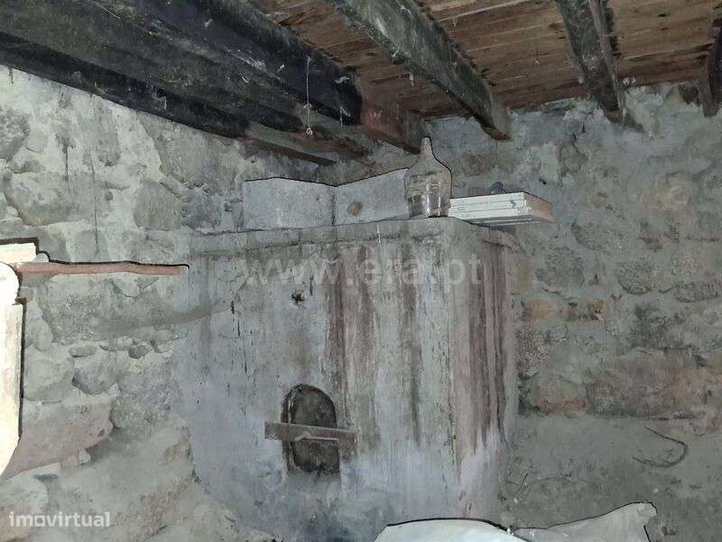 Moradia T2 / Gouveia, Aldeias e Mangualde da Serra - Grande imagem: 4/13