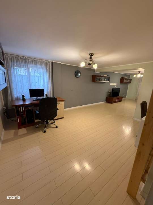 Casa de vanzare – Zona Arcasilor, Galati | Parter + Etaj | La cheie-4