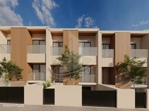 Moradia de Gaveto, de Tipologia T3 com Closet e Escritório - Grande imagem: 4/11