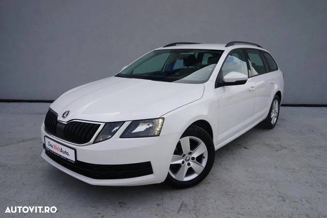 Skoda Octavia Combi Diesel 2.0 TDI DSG Ambition - 2