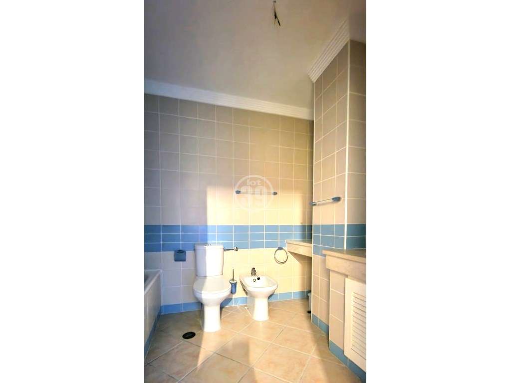 Apartamento com 2 quartos vendido em sistema de propostas múltiplas.-19