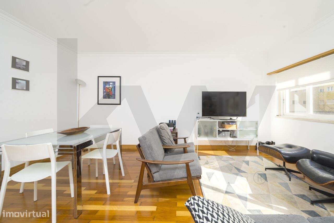 Apartamento T2 em S João do Estoril - Grande imagem: 5/48