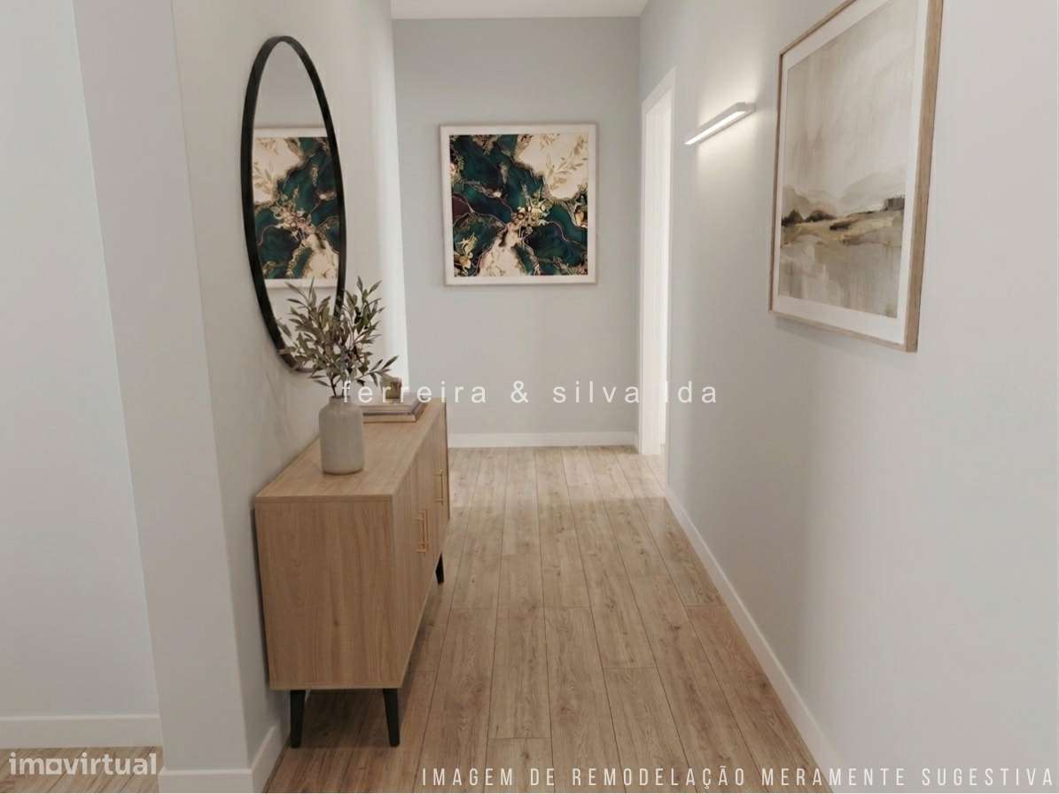 Apartamento T2 em Coimbra (Rua General Humberto Delgado)-10