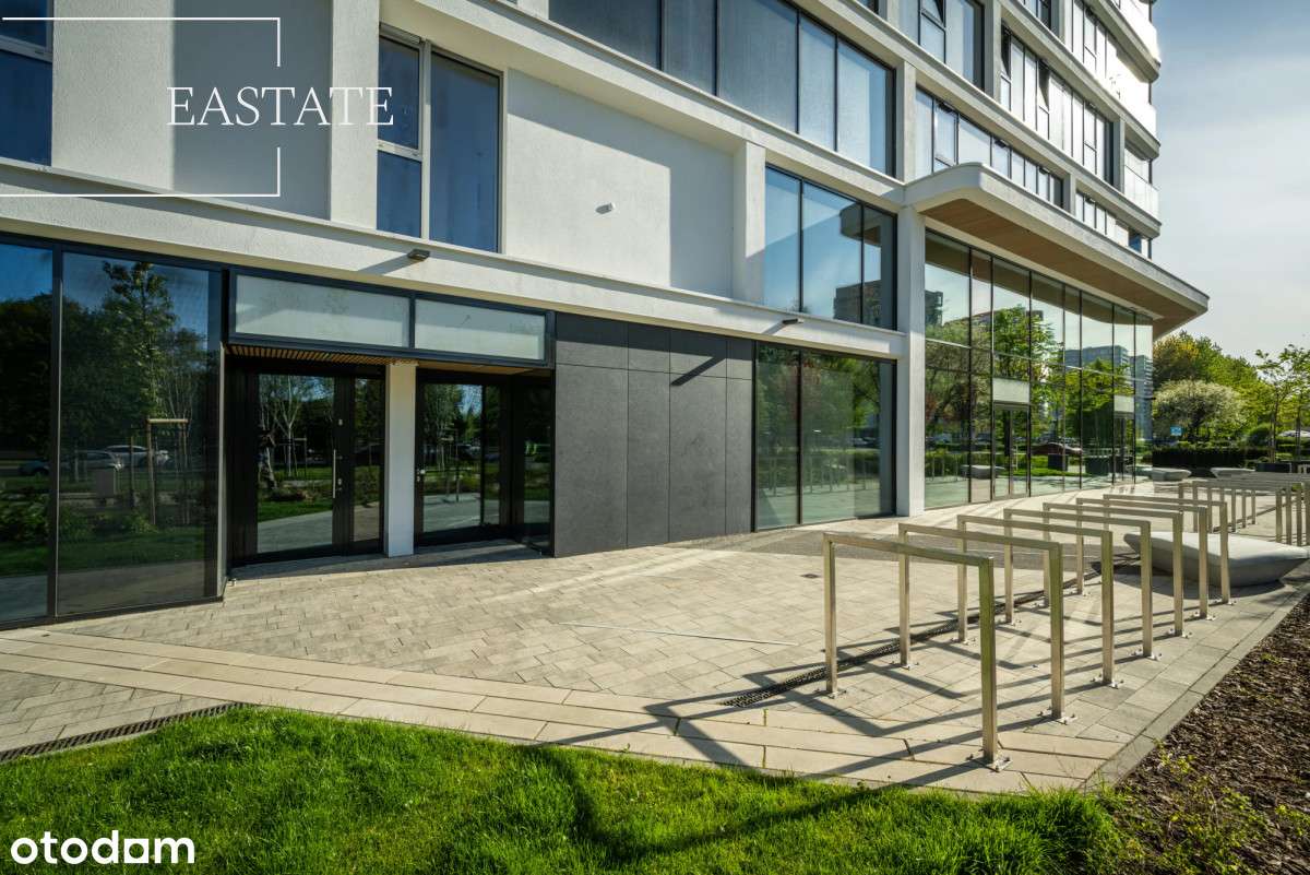 Przestronny Lokal z Witryną przy Parku Reagana - Pełny obrazek: 4/14