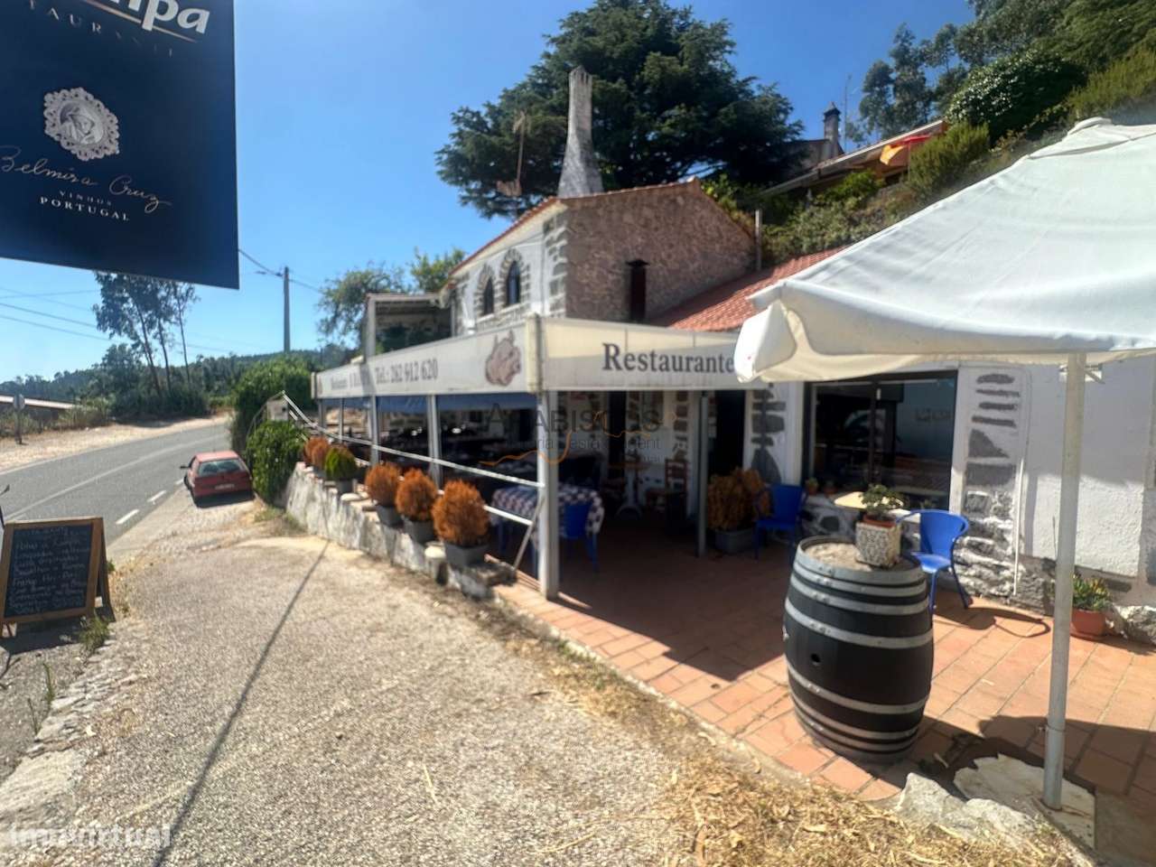 Prédio - Habitação - Comércio - Duas Entradas - Esplanada - Vista Mar - Grande imagem: 2/21