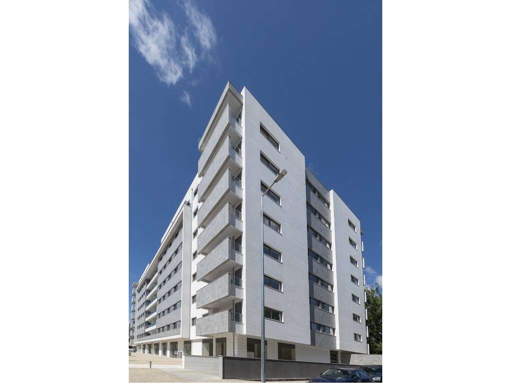 Edifício Portas do Sol - T4-18