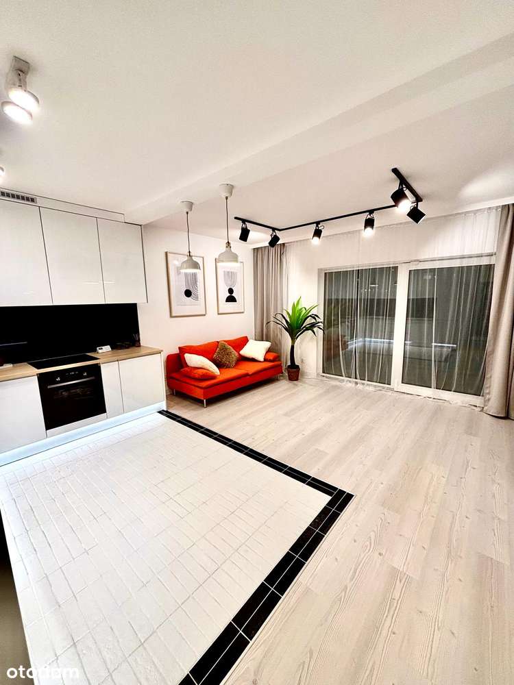 Nowoczesne urządzone mieszkanie pod klucz z ogrodem-1