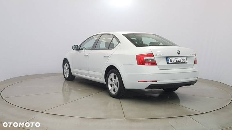 Skoda Octavia 1.6 TDI SCR Ambition - 5